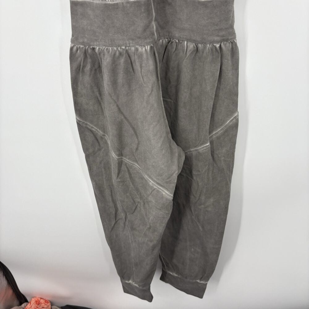 Ripple Yoga Jumpsuit Women Small Soft Stretch Pilates Comfy Pockets Sustainable - Picture 5 of 6